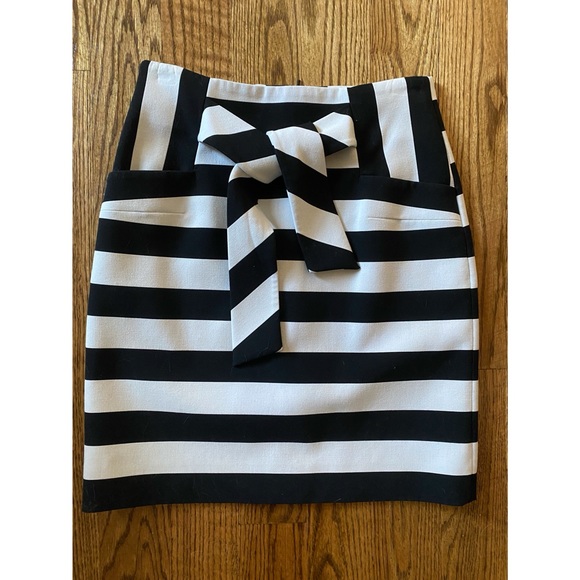 Karen Millen Dresses & Skirts - Karen Millen Black and White Striped Bow Pencil Skirt